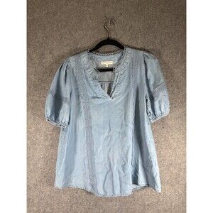 Moon River Top Women Small Blue V Neck‎ Embroidered Chambray Western Countrygirl